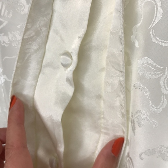 Vintage Le Boudoir sheen printed satiny top - Picture 7 of 10